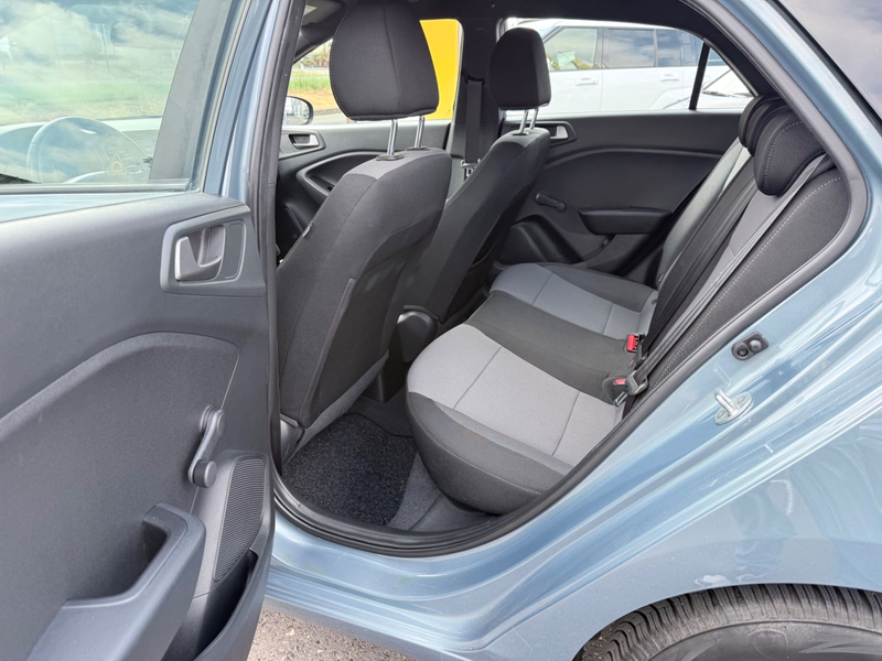 Hyundai i20 YES! SHZ/KLIMA/LENKRADHEIZUNG — photo 15