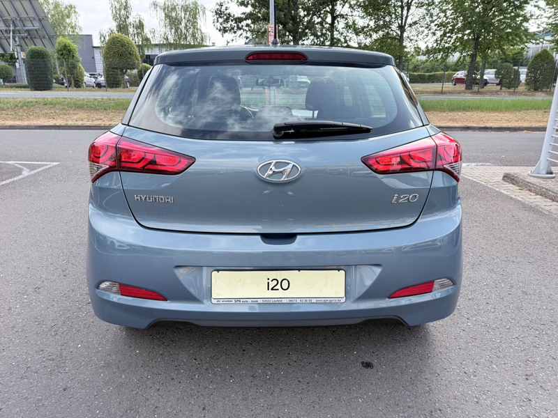 Hyundai i20 YES! SHZ/KLIMA/LENKRADHEIZUNG — photo 6