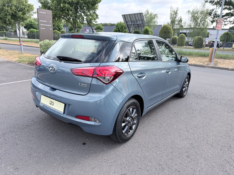 Hyundai i20 YES! SHZ/KLIMA/LENKRADHEIZUNG — photo 5