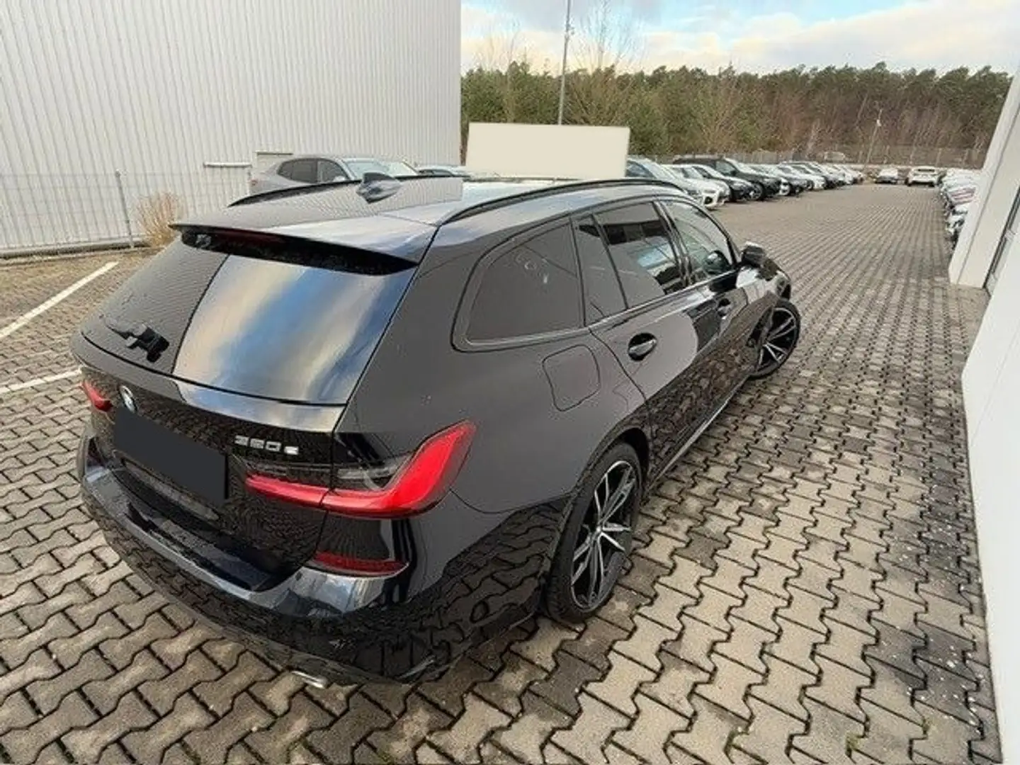 BMW 320 e Touring Msport Nero - 2