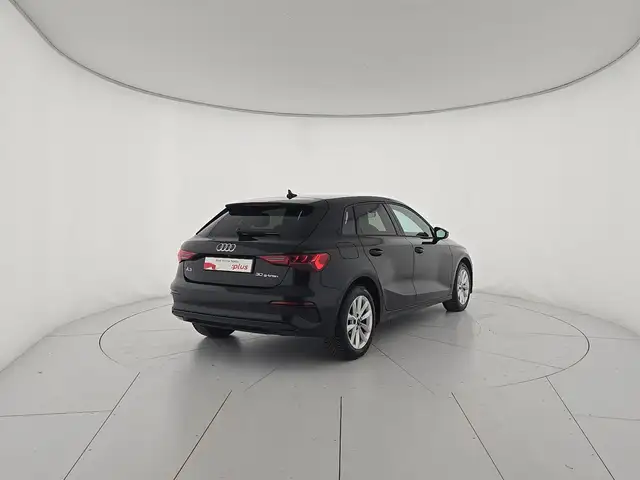 Audi A3 view 5
