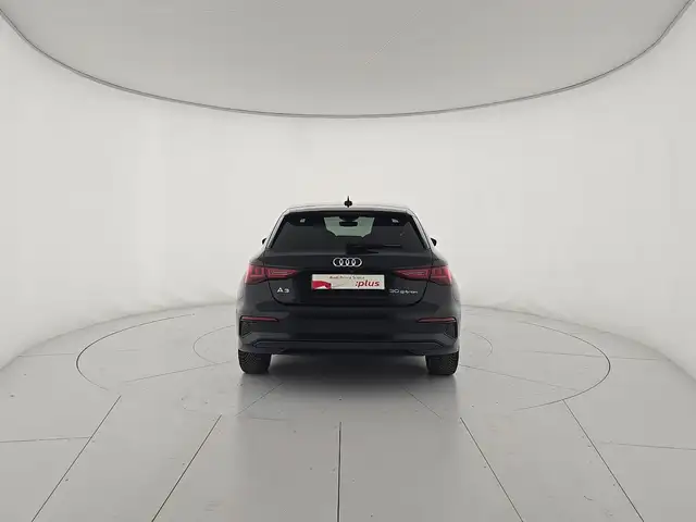 Audi A3 view 4
