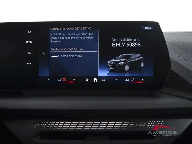 BMW 1 Series view 13