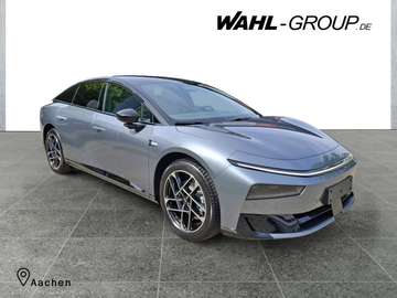 + RWD Long Range el. Sitze Klima