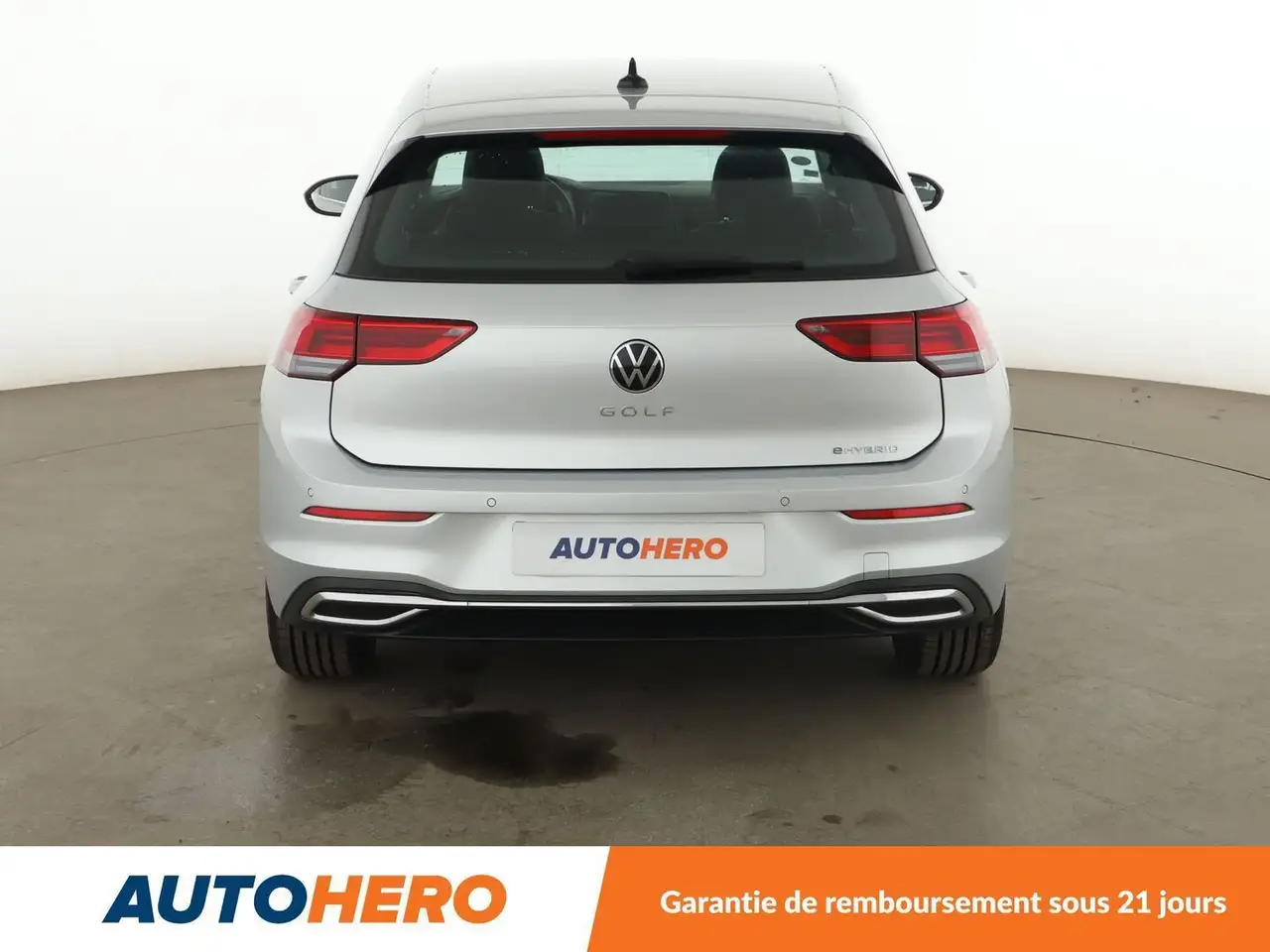 Volkswagen Golf Standard Model — photo 5