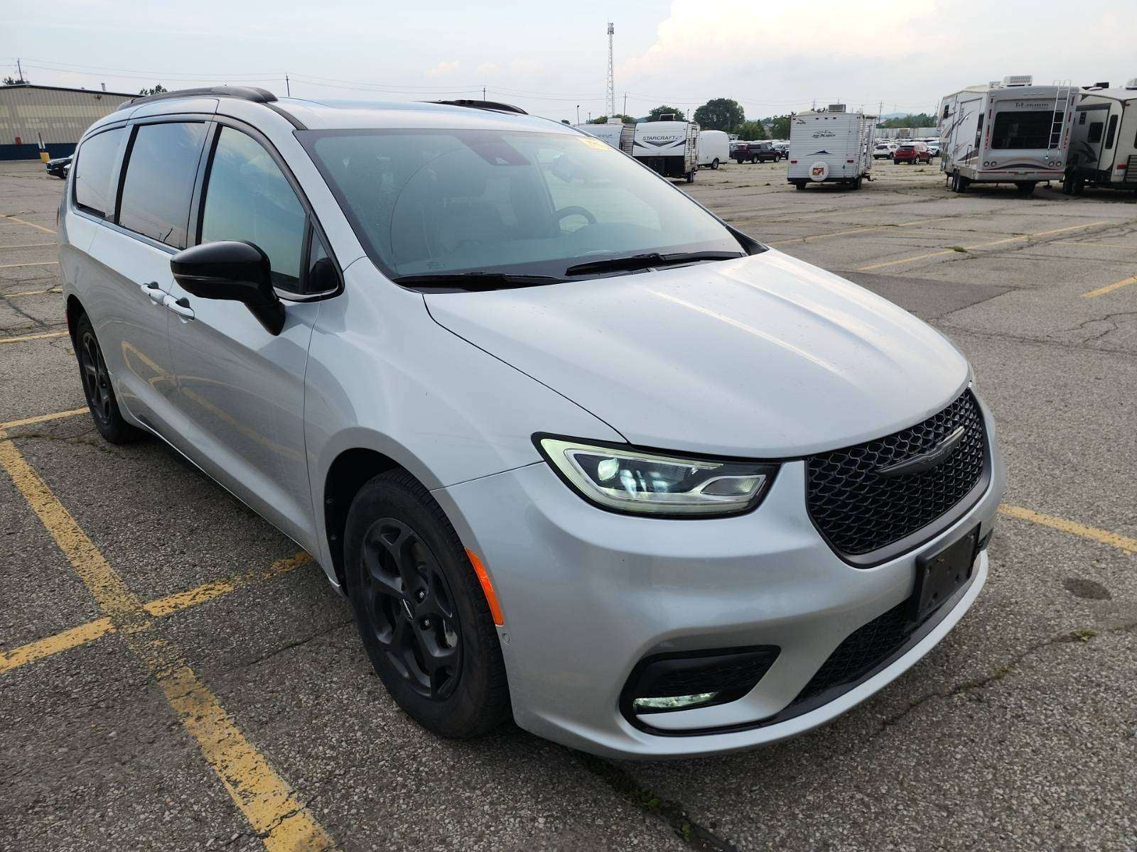 2024 Chrysler Pacifica
