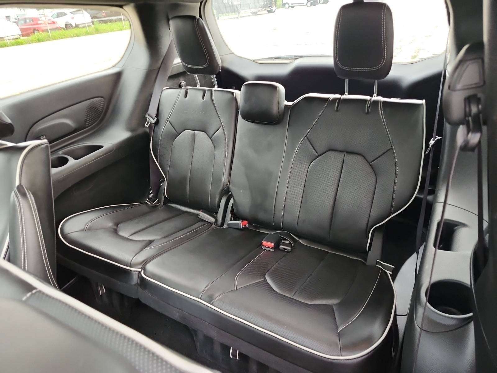 2024 Chrysler Pacifica