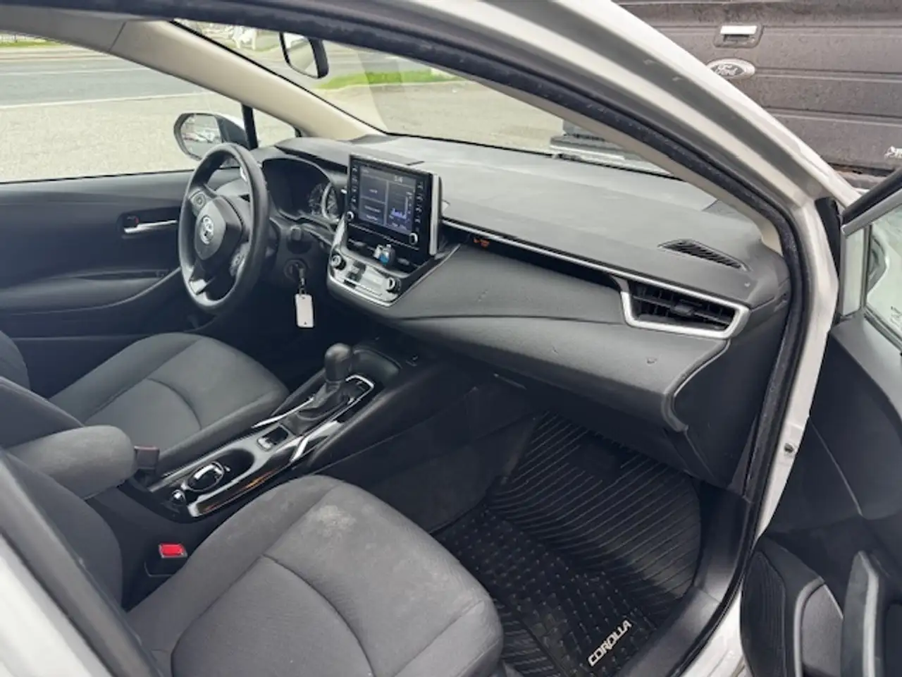 Toyota Corolla снимка Toyota Corolla