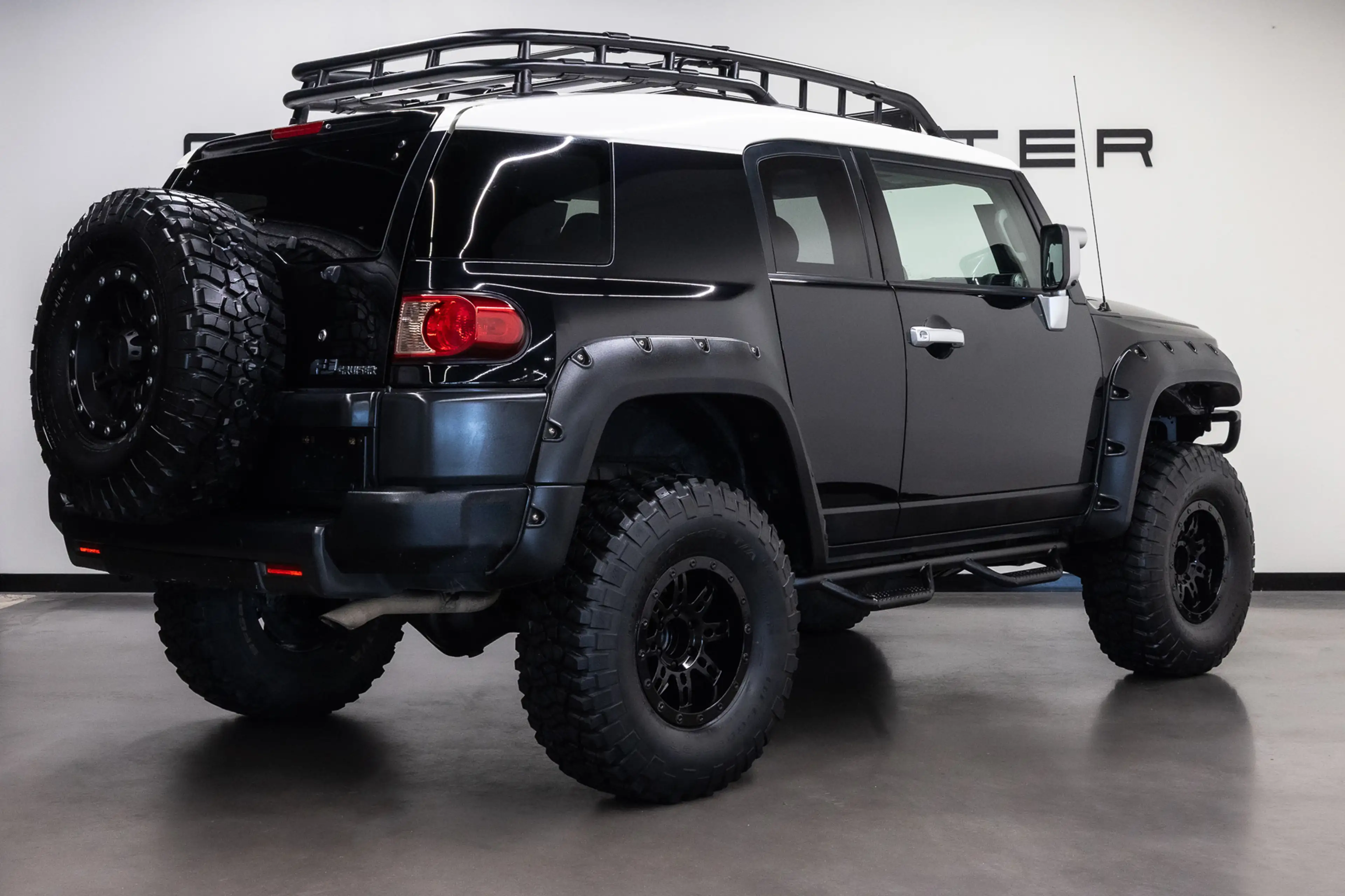 Toyota FJ Cruiser VVT-i V6 Btw auto, Fiscale waarde € 8.000,- (€ 41. — photo 3