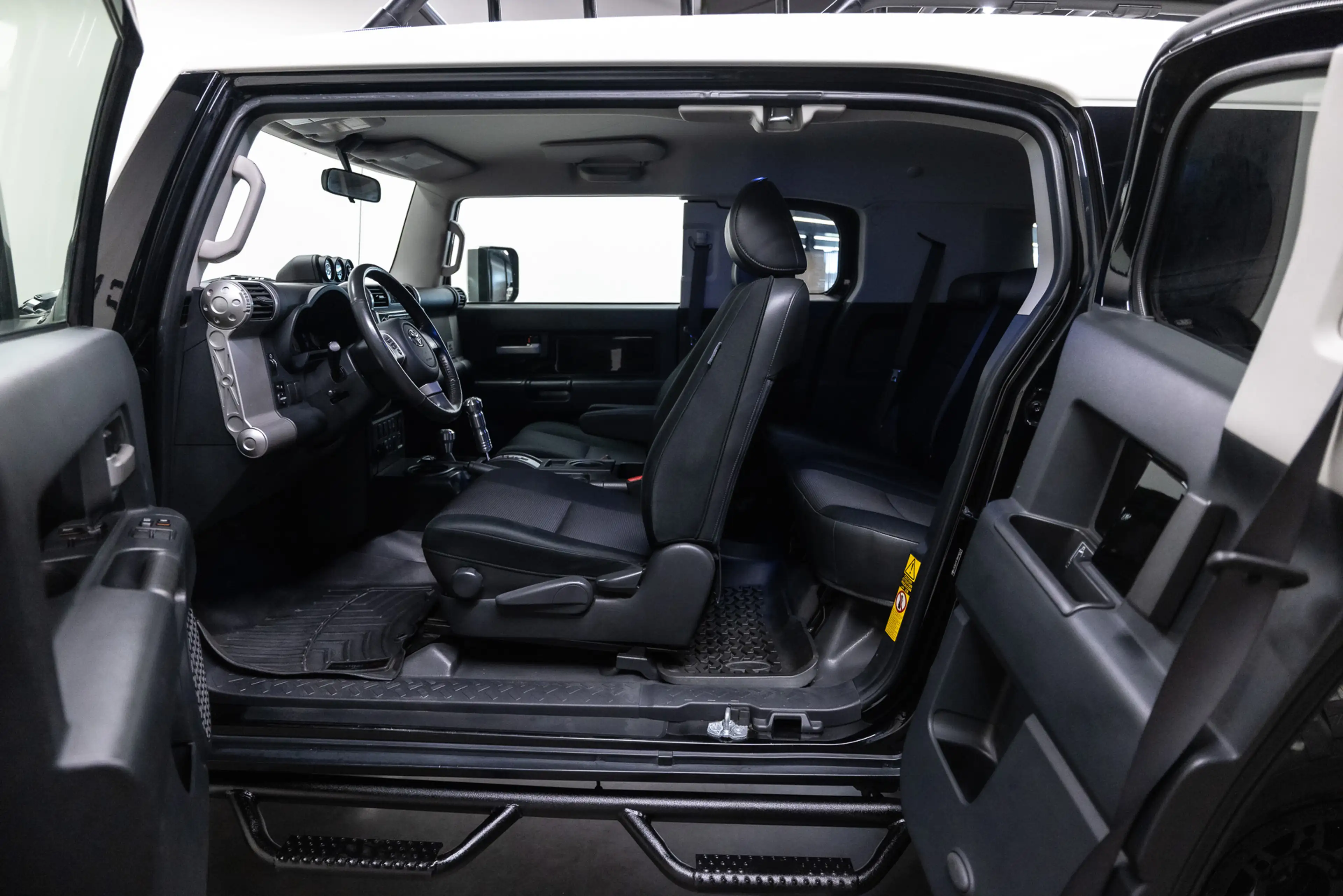 Toyota FJ Cruiser VVT-i V6 Btw auto, Fiscale waarde € 8.000,- (€ 41. — photo 4