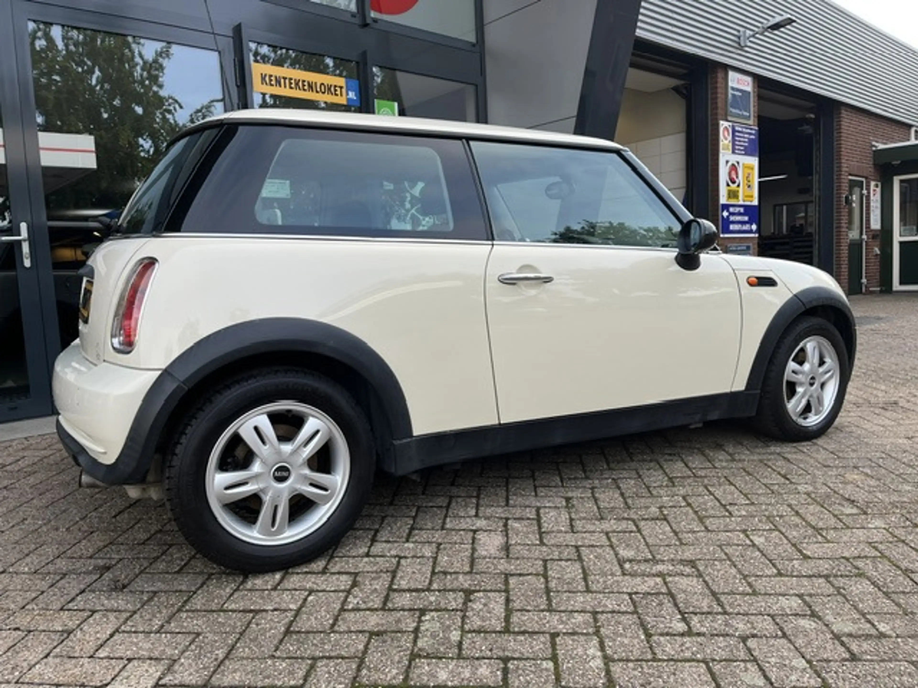 MINI One 3-Deurs 1.6 — photo 9