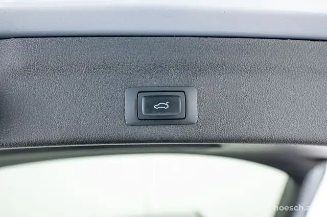 Audi A6 view 9