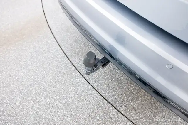 Audi A6 view 10