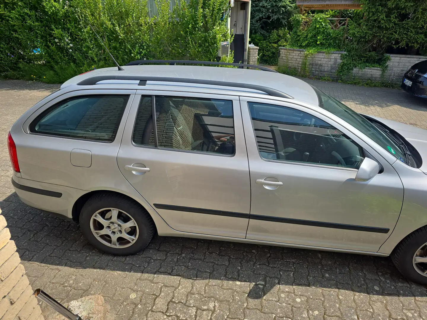 Skoda Octavia Octavia Combi 1.6 Classic Silber - 2