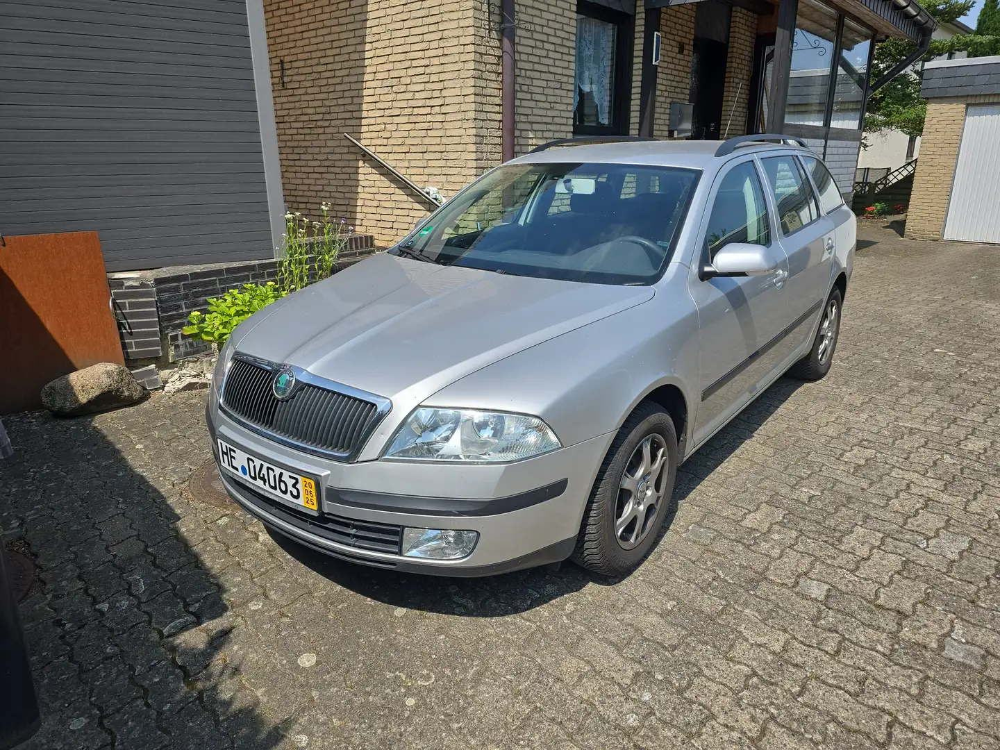 Skoda Octavia Octavia Combi 1.6 Classic Silber - 1
