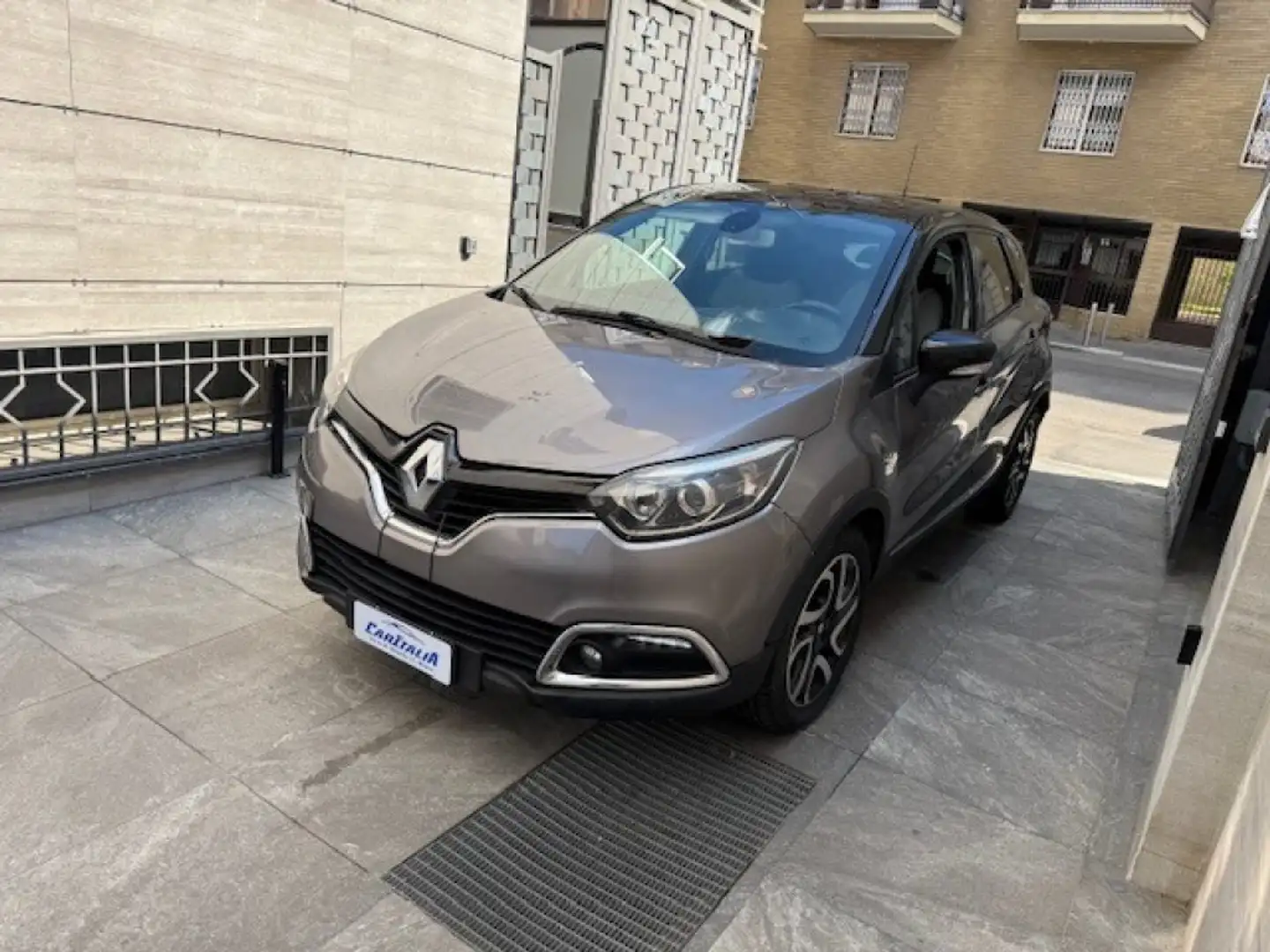 Renault Captur 1.2 TCe 120 CV EDC Energy R-Link Gri - 1
