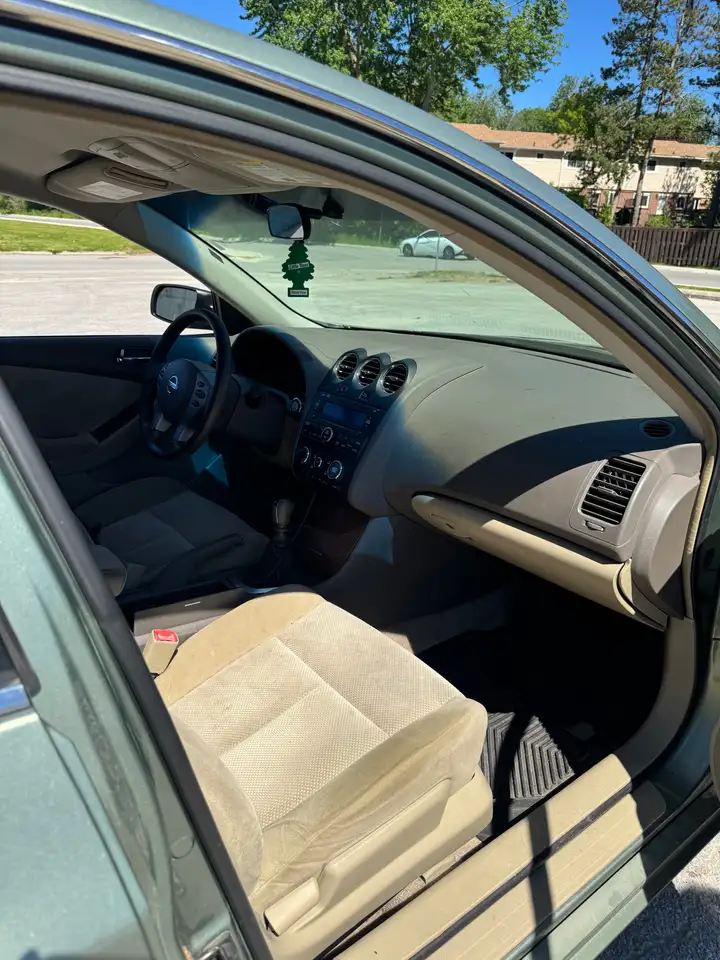 Nissan Altima photo Nissan Altima