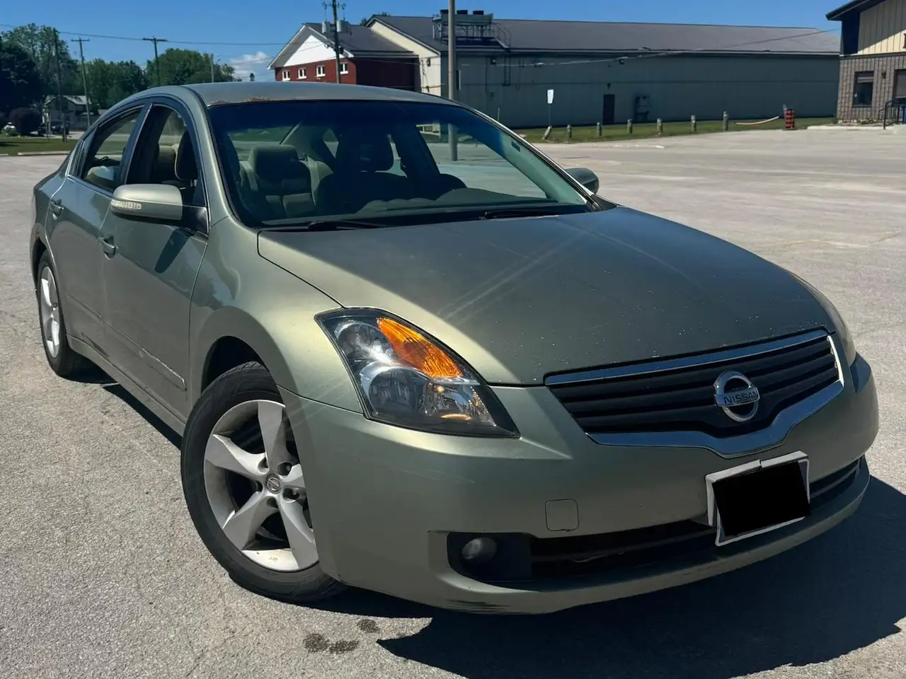 Nissan Altima photo Nissan Altima