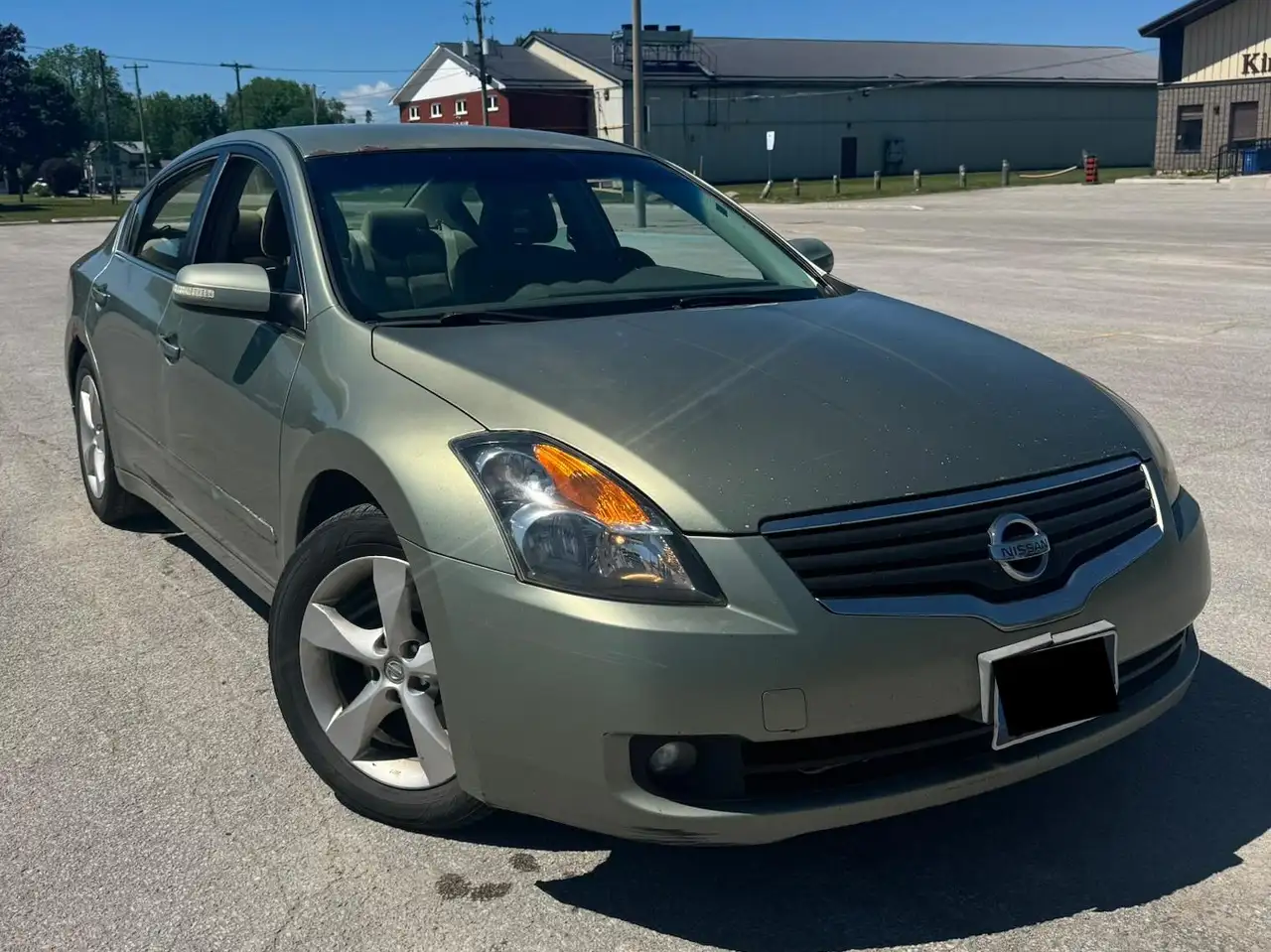 Nissan Altima photo Nissan Altima