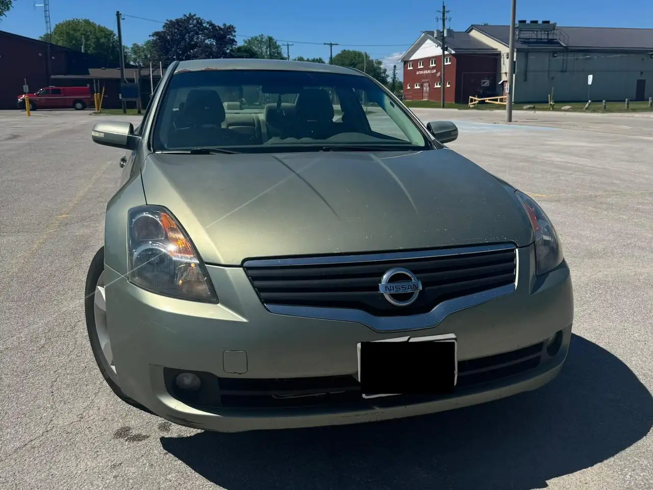 Nissan Altima photo Nissan Altima