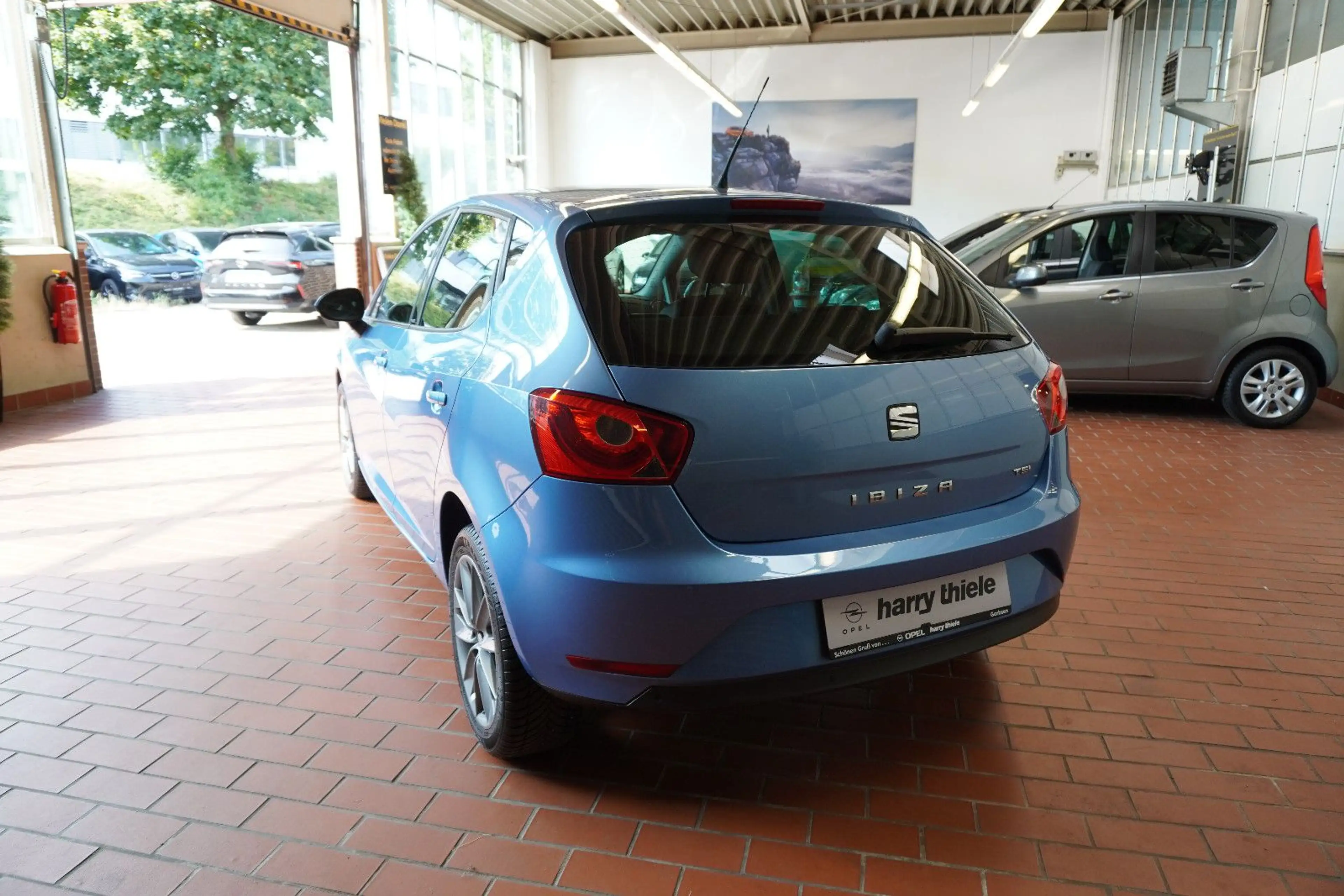 SEAT Ibiza 1.2 TSI i-Tech-Navi/SHZ/Allwetter — photo 4