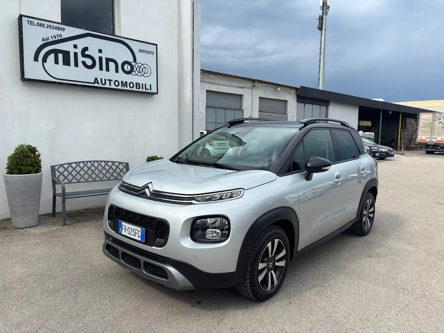 Citroen C3 C3 Aircross 1.5 bluehdi Shine s Grijs - 1