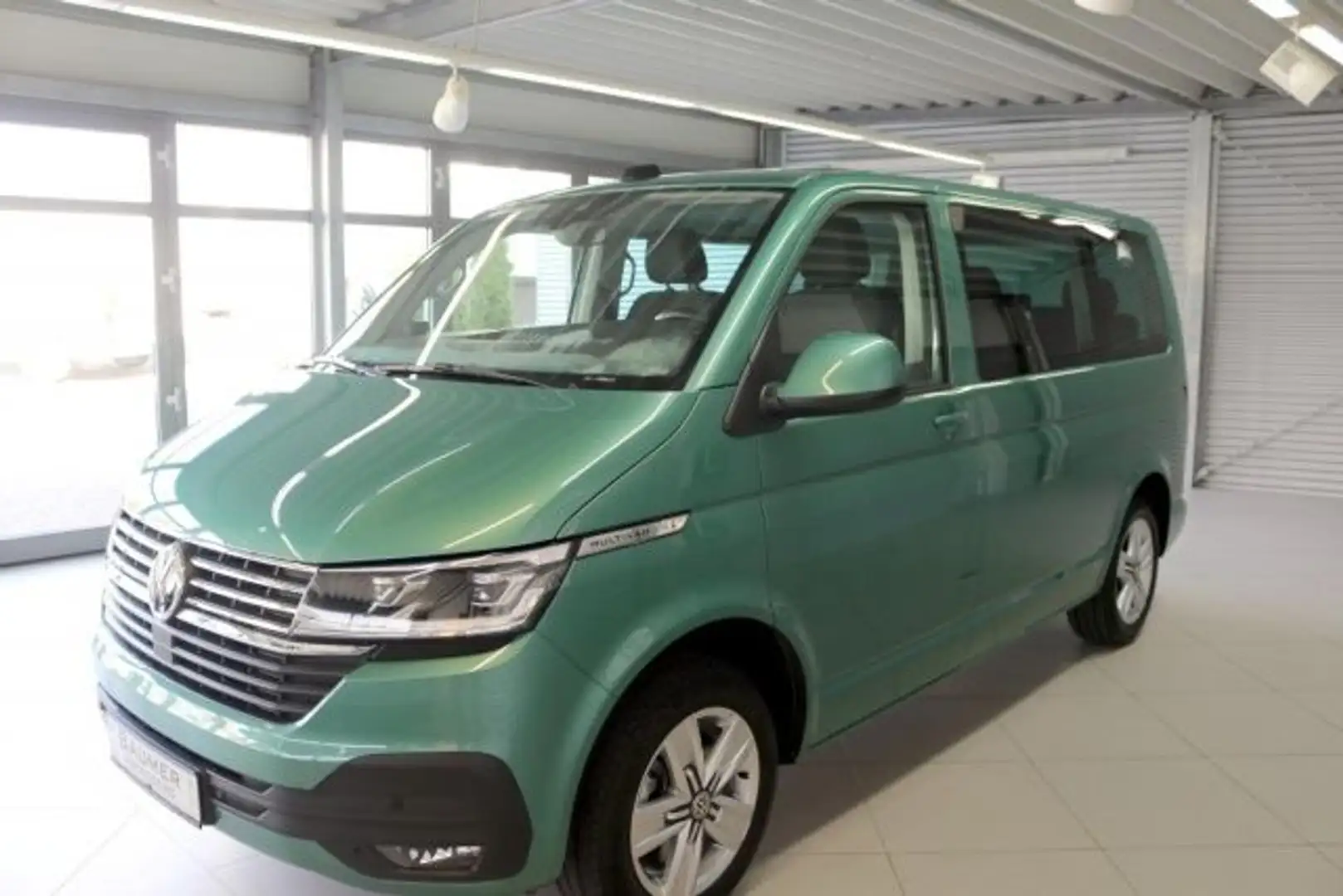 Volkswagen T6.1 Multivan Comfortline 2.0 TDI DSG AHK LED Navi Grün - 2