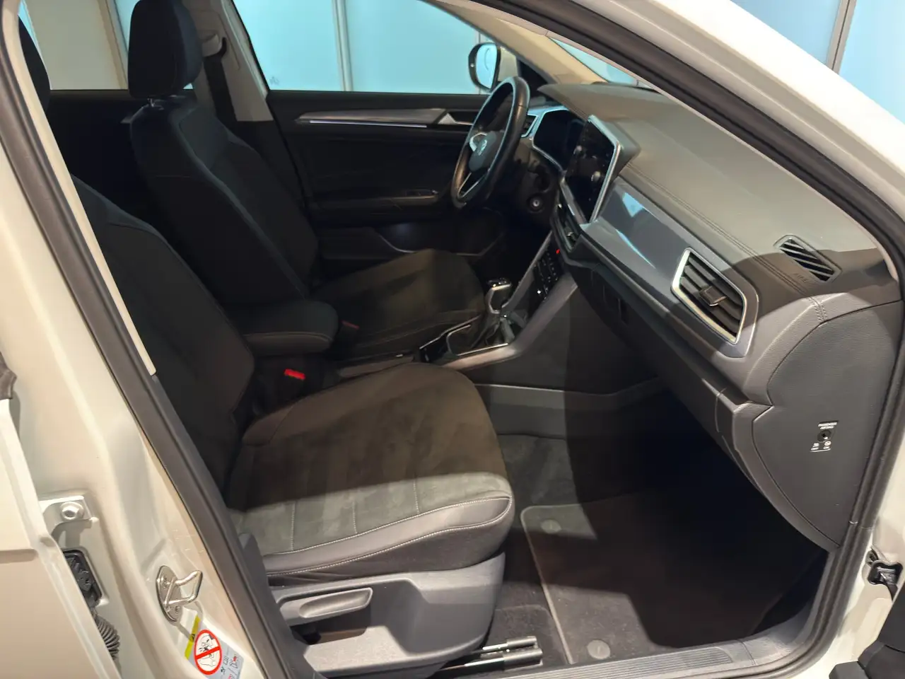 Volkswagen T-Roc 1.5 TSI Style AHK, Navi, R.-Kamera, миниатюра 20