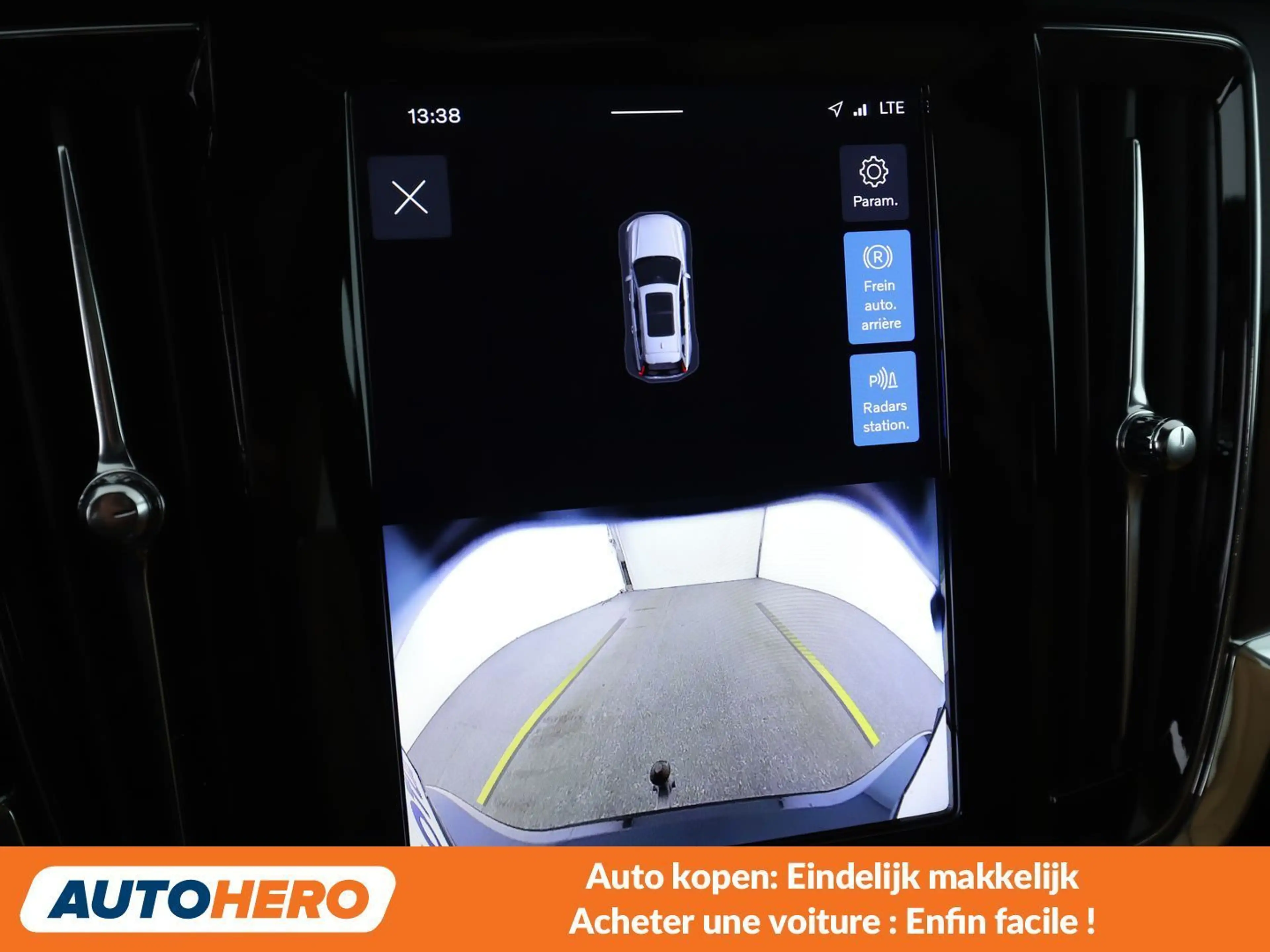 Volvo V90 2.0 T6 Recharge Plug-in Hybrid Ultra Dark AWD — photo 9