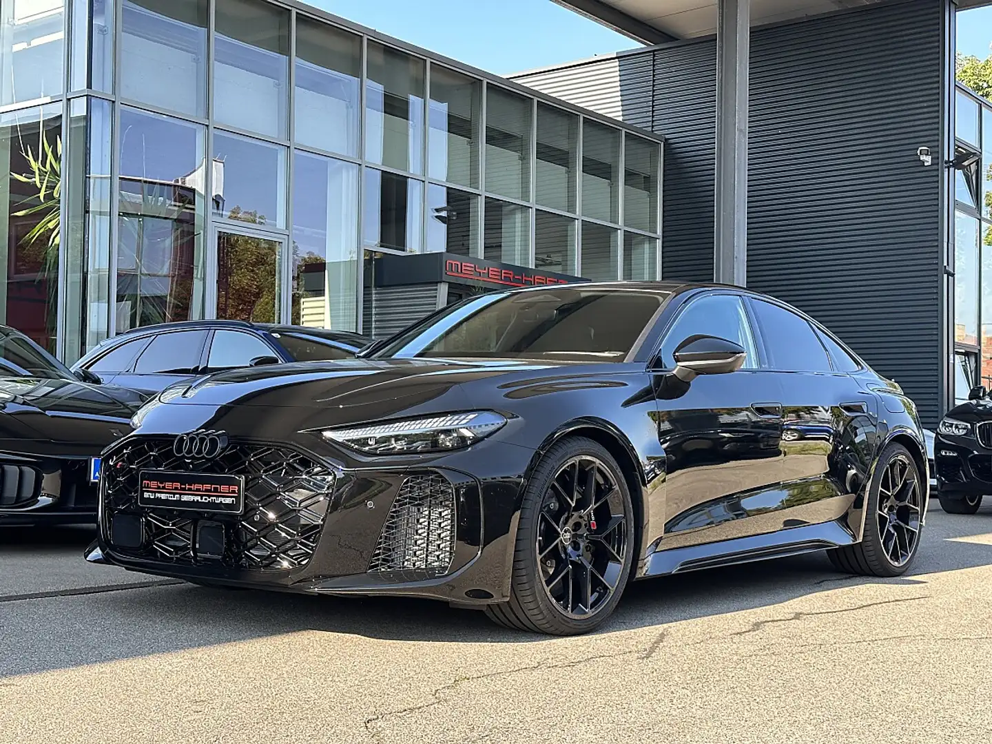 Audi RS5 Limo PHEV quattro Tiptronic Schwarz - 2