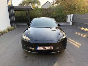 78 kWh AWD Long Range Dual Motor Attache Remorque