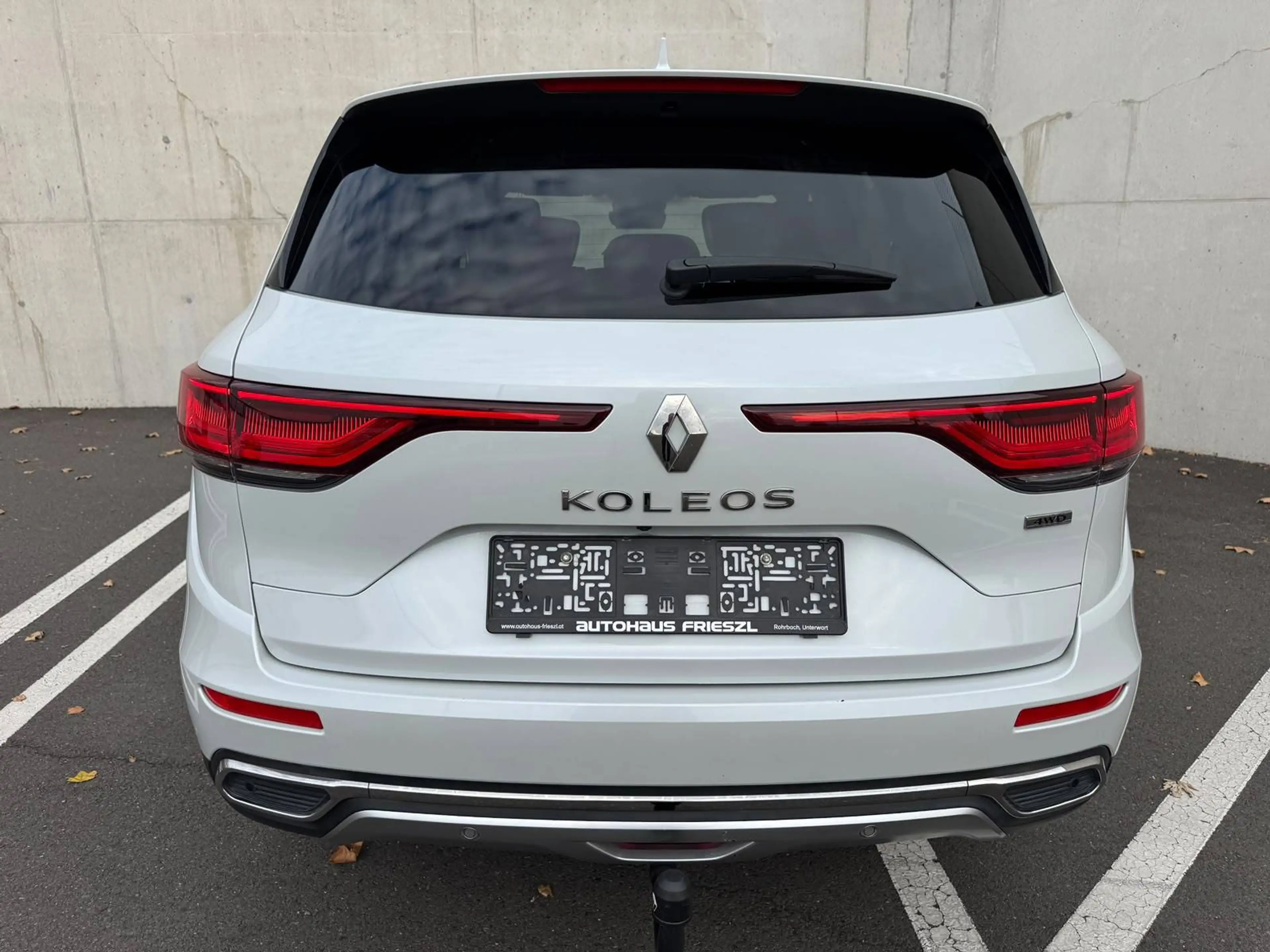 Renault Koleos Initiale Paris 4x4 *AHK*Erstbesitz*Totwinkelas.*ACC*Rückfahrkamera*Sitzheizung*Sitzbelüftung — photo 7