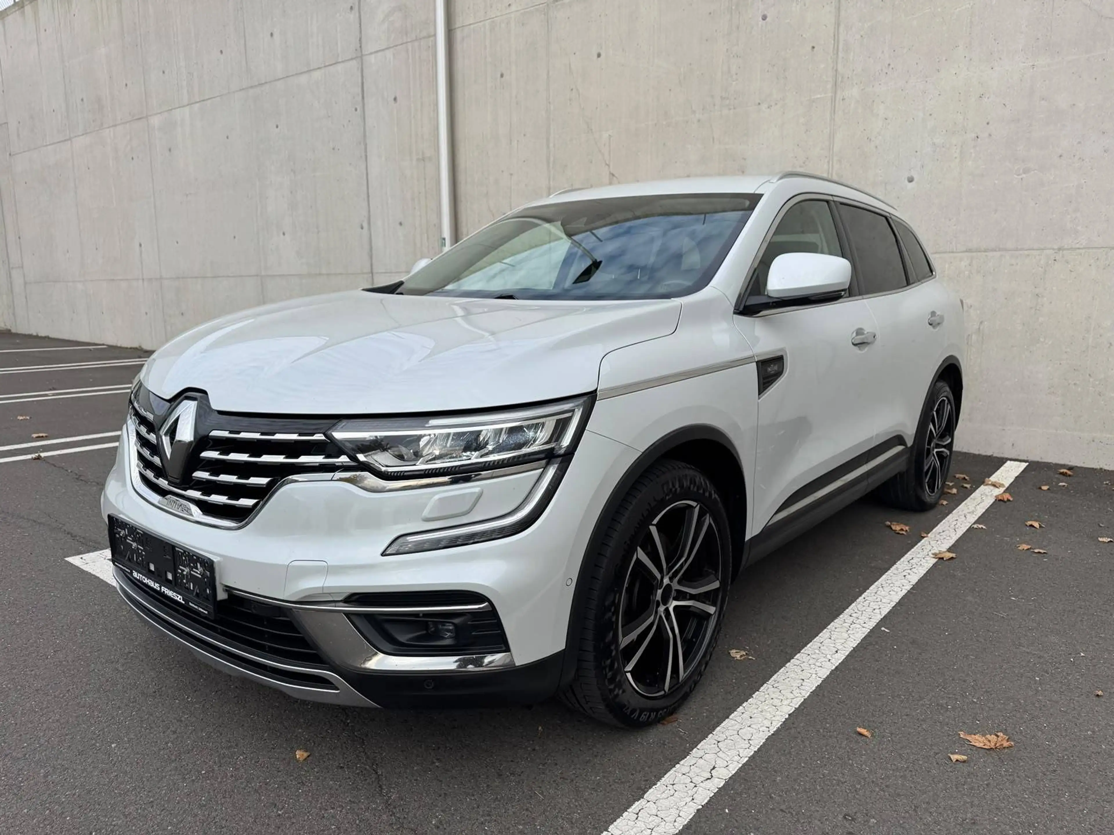 Renault Koleos Initiale Paris 4x4 *AHK*Erstbesitz*Totwinkelas.*ACC*Rückfahrkamera*Sitzheizung*Sitzbelüftung — photo 4
