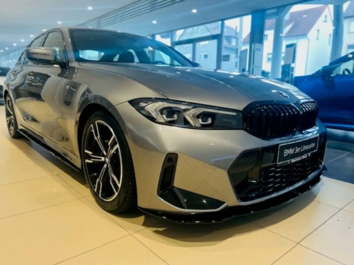 BMW 320 i Limousine M Sportpaket +AC SCHNITZER Umbau+ Šedá - 2