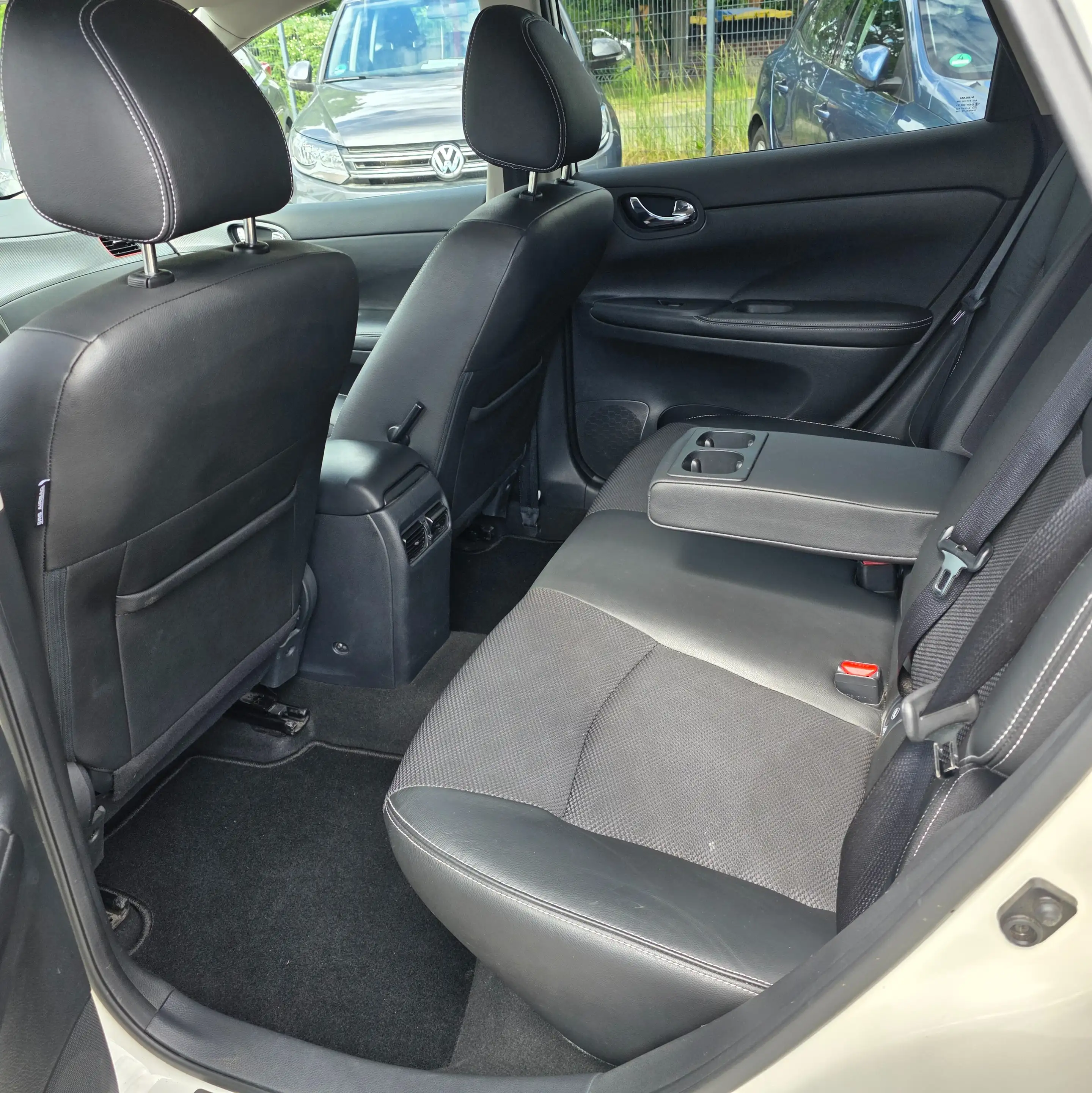 Nissan Pulsar N-Connecta — photo 9