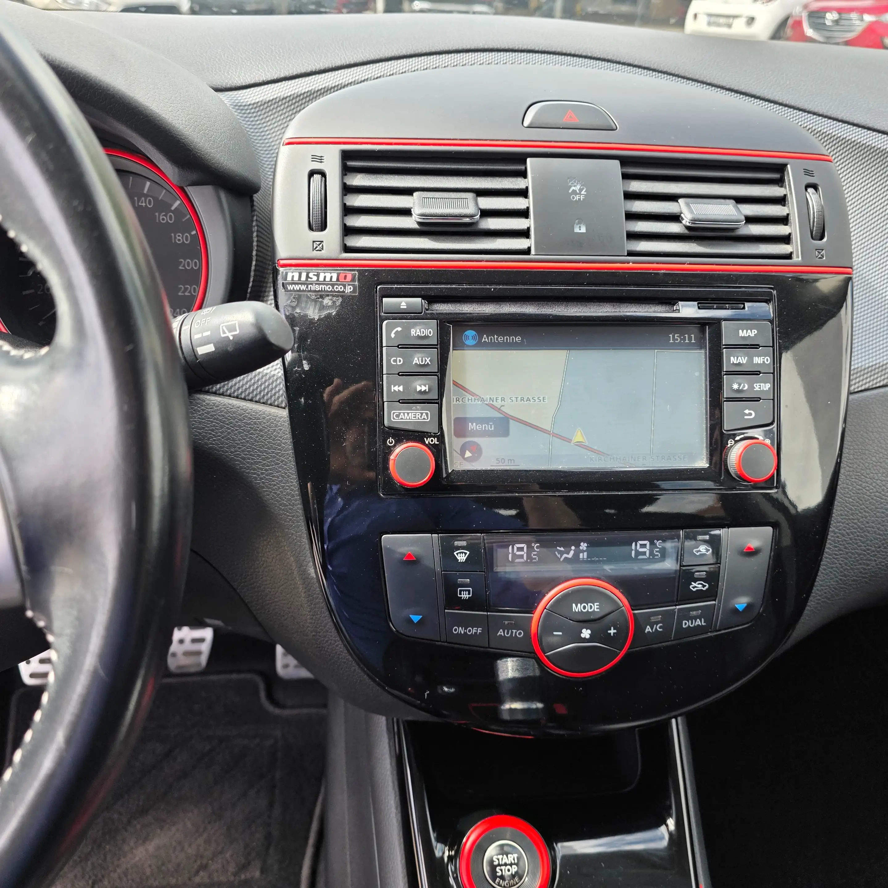 Nissan Pulsar N-Connecta — photo 15