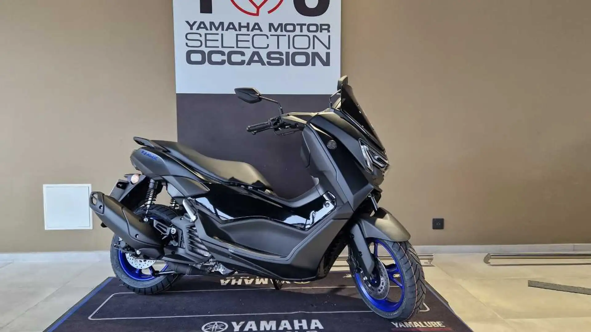 Yamaha NMAX Negru - 1