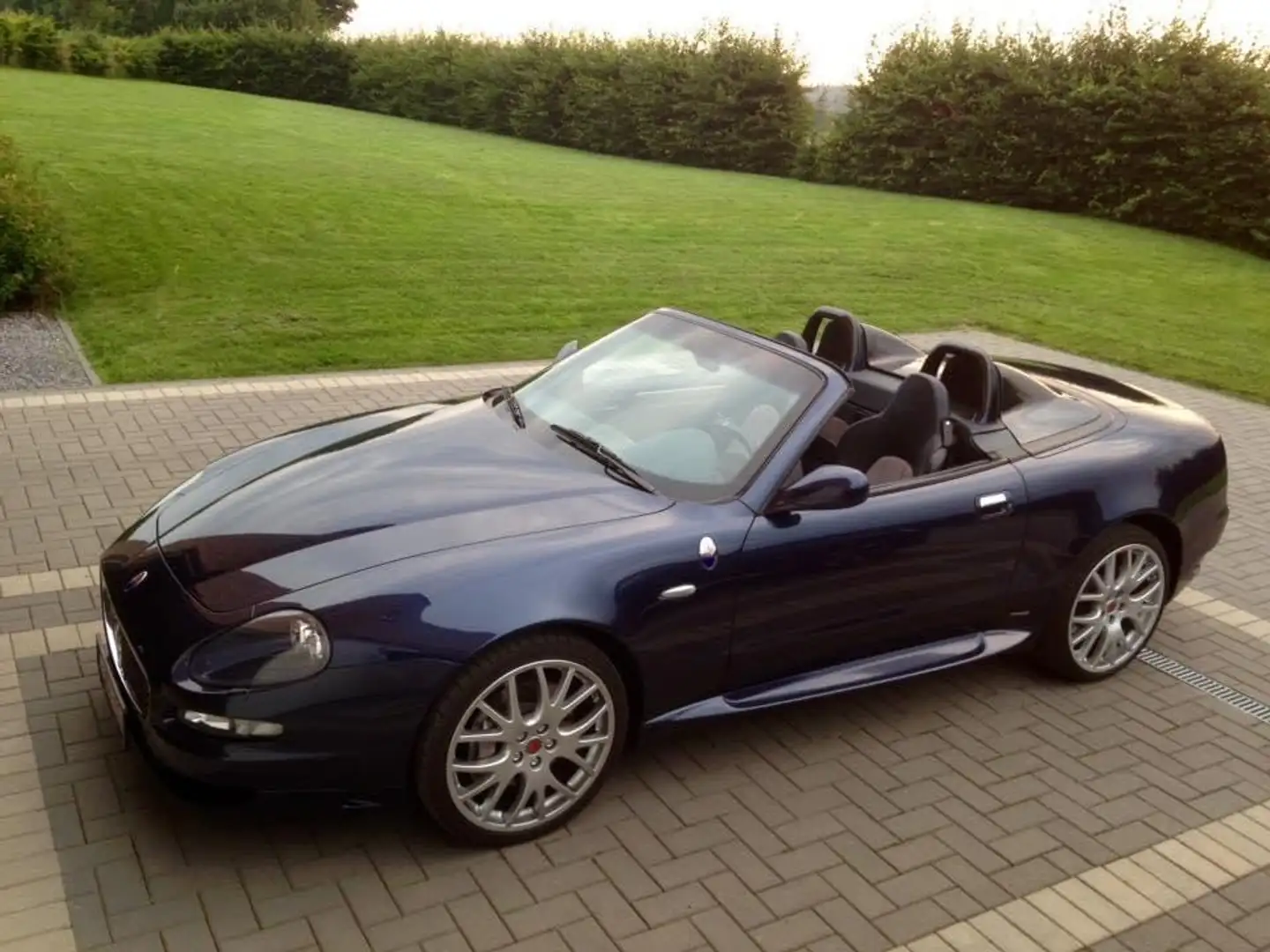 Maserati Spyder Spyder 4.2i V8 32v 90th Anniversary Blau - 2