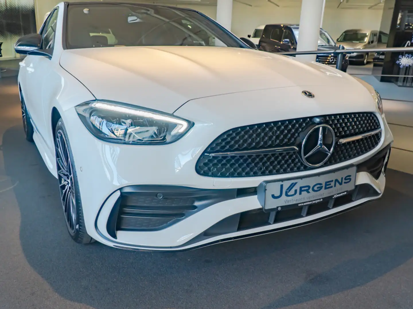 Mercedes-Benz C 220 d AMG-Sport/LED/360/Pano/Night/AHK/Distr Weiß - 2