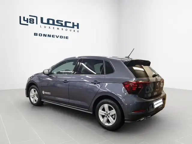 Volkswagen Polo view 5