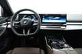BMW 550 e xDrive Limousine [M Sport, B&W Sound, AHK] Blanc - thumbnail 15