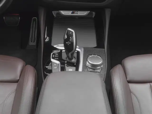 BMW M4 view 21