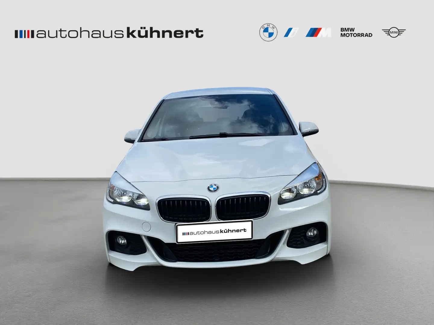 BMW 220 i Gran Tourer ///M-Sport PDC Tempomat Weiß - 2