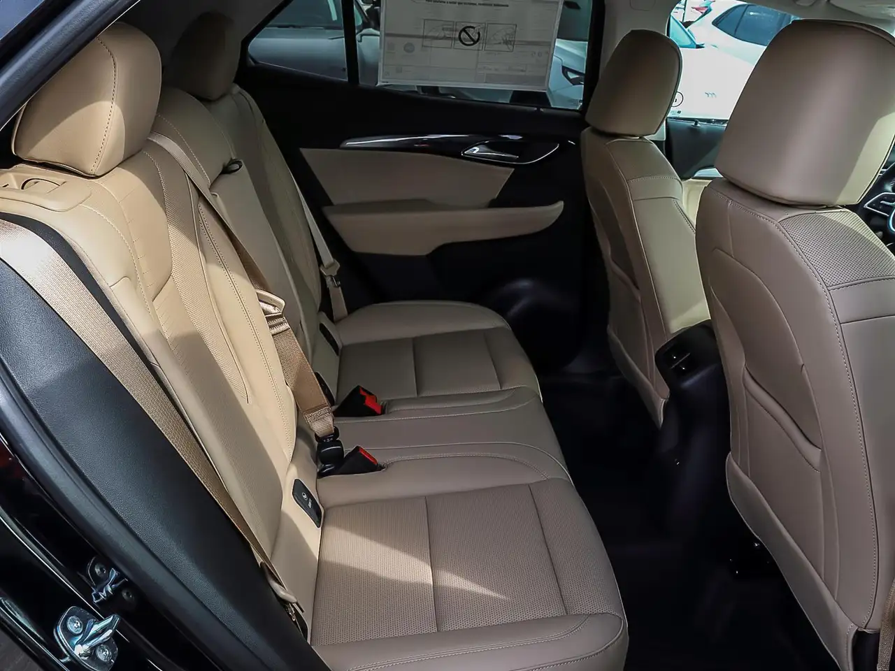 Buick Envision снимка Buick Envision