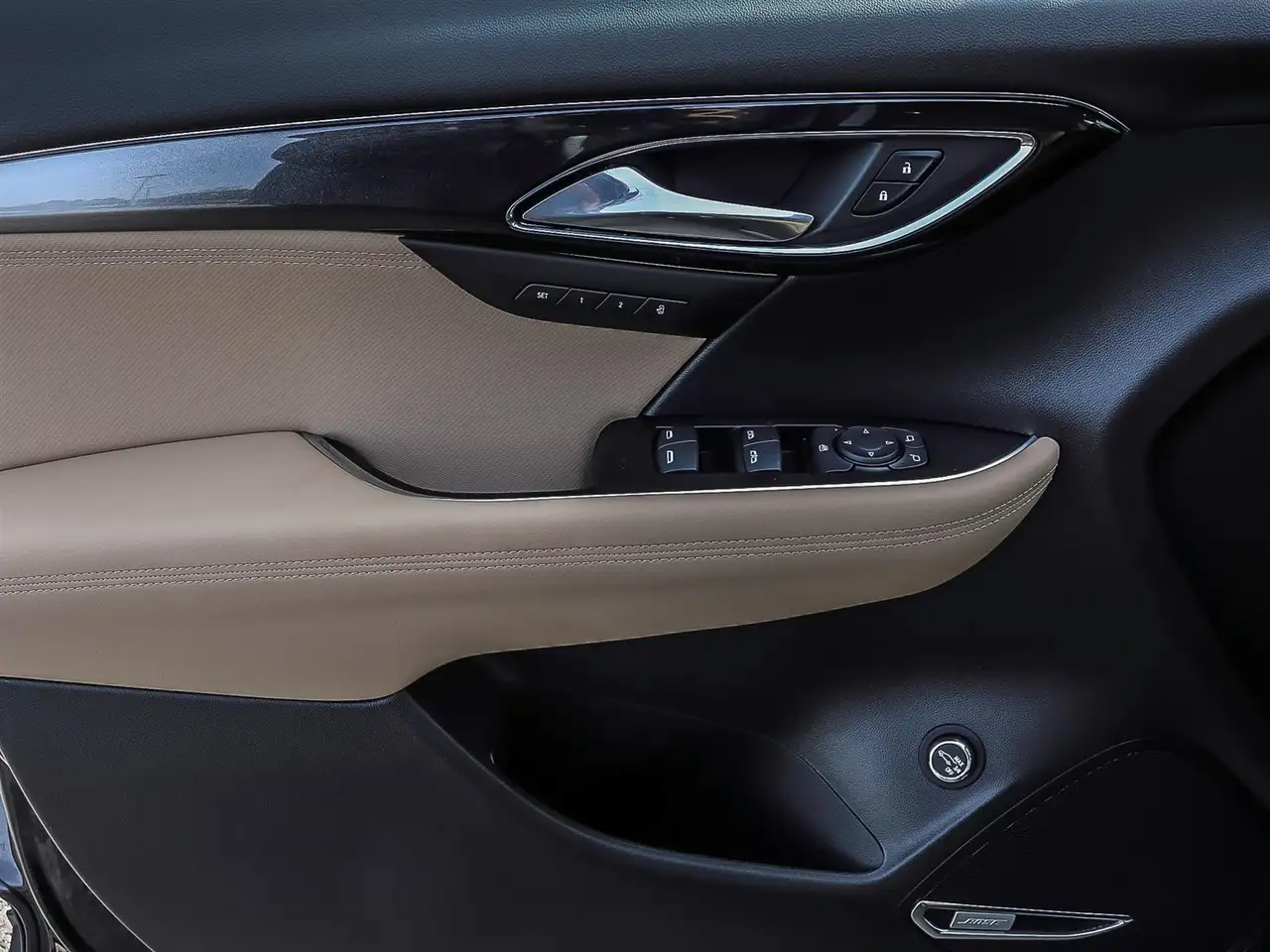Buick Envision снимка Buick Envision