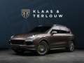 Porsche Cayenne 3.0 S E-Hybrid / Panoramadak / Elektrisch uitklapb Brun - thumbnail 1