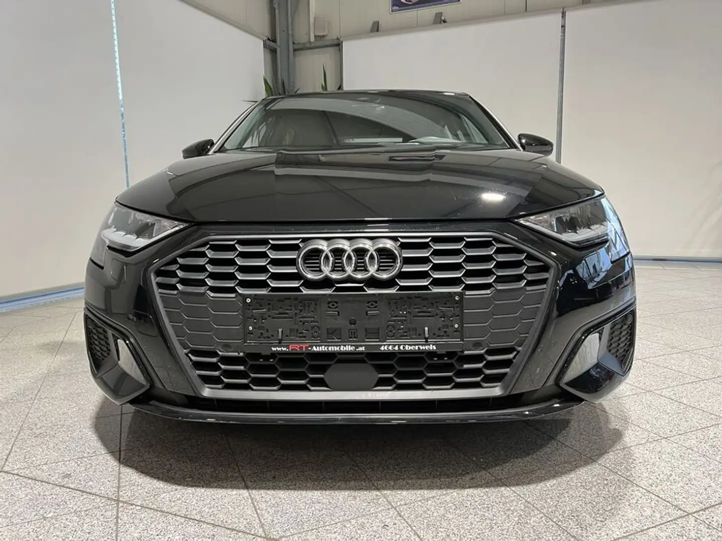 Audi A3 Spb ''Tempomat, Navi'' Чорний - 2