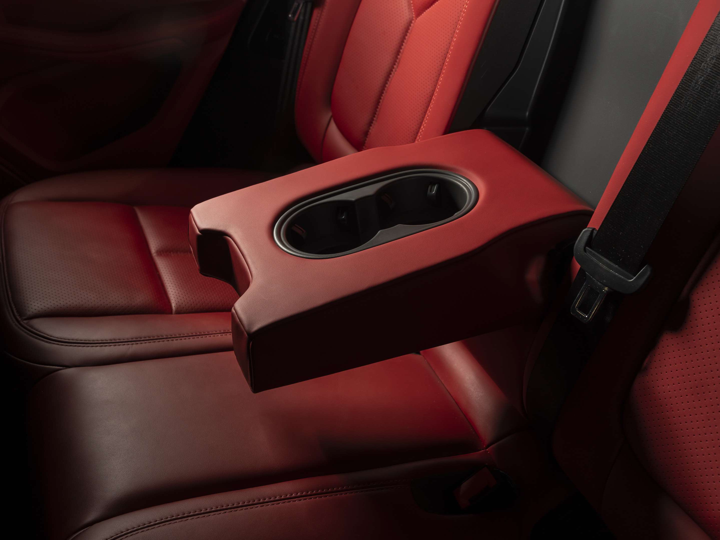 2022 Porsche Macan 2022 Macan GTS - Certifié Porsche Approved thumb 26