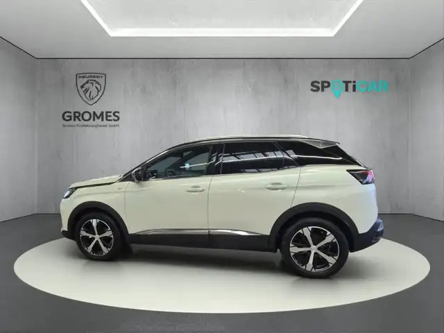 Peugeot 3008 view 6