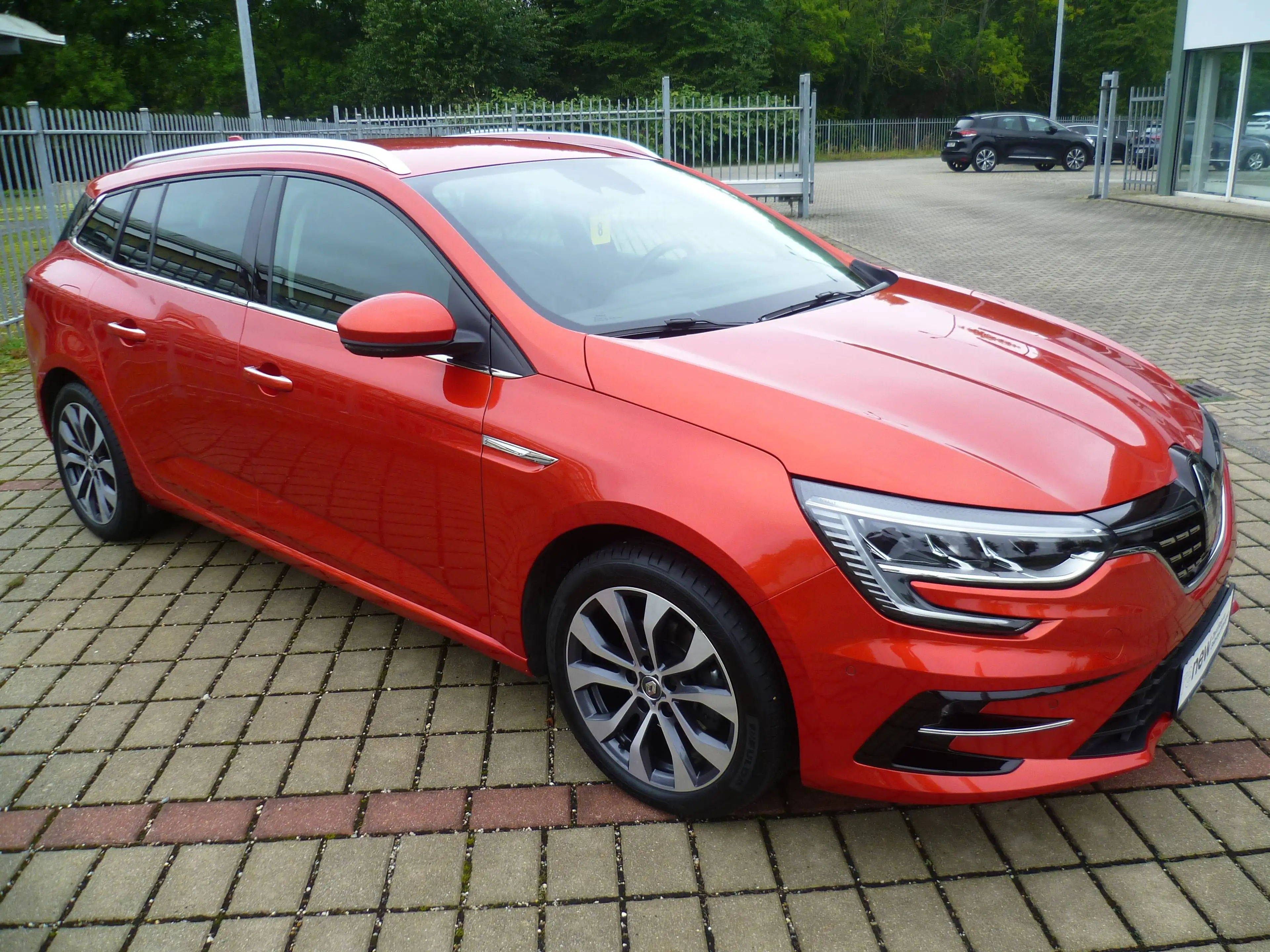 Renault Megane Grandtour TCe 140 GPF INTENS — photo 7